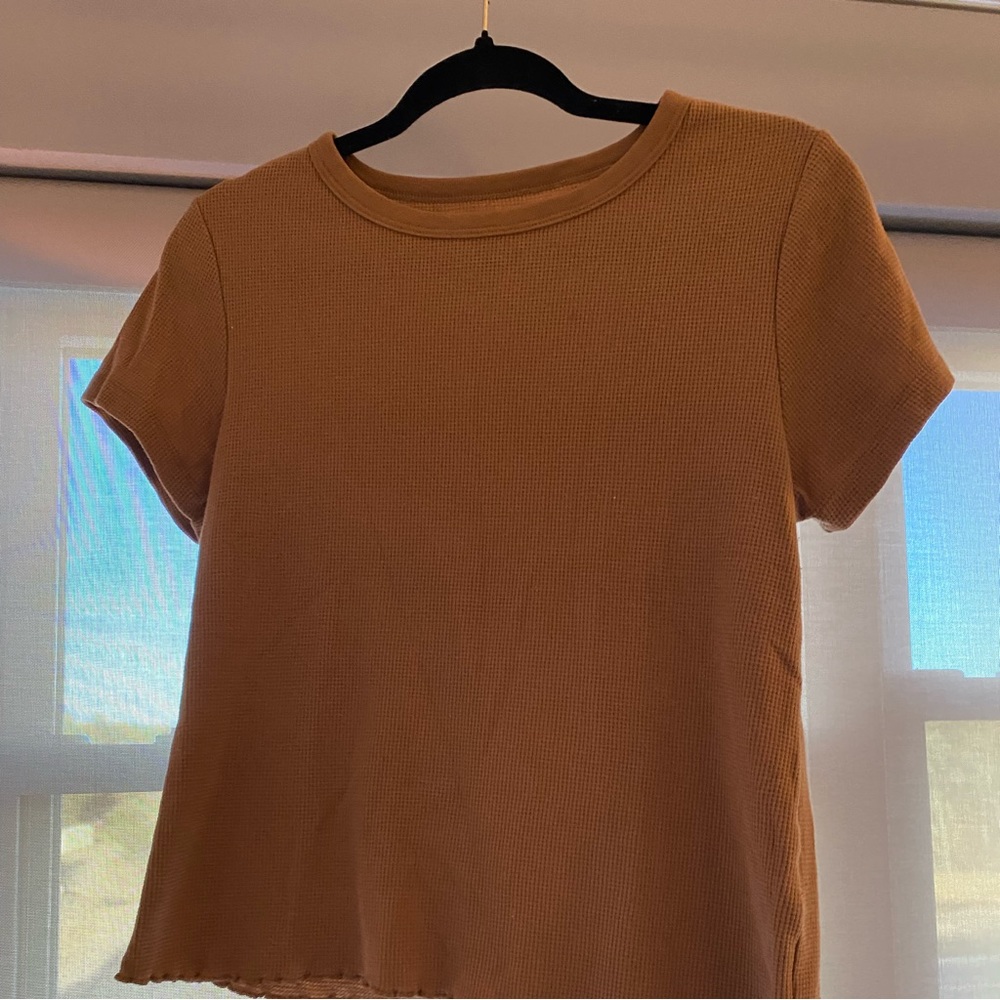 Old Navy Ribbed T-Shirt
